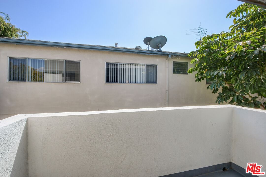 Mentone photo 23
