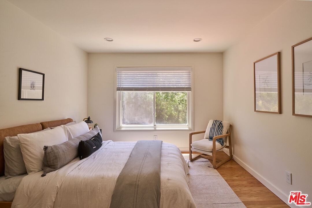 Woodland Crest photo 30