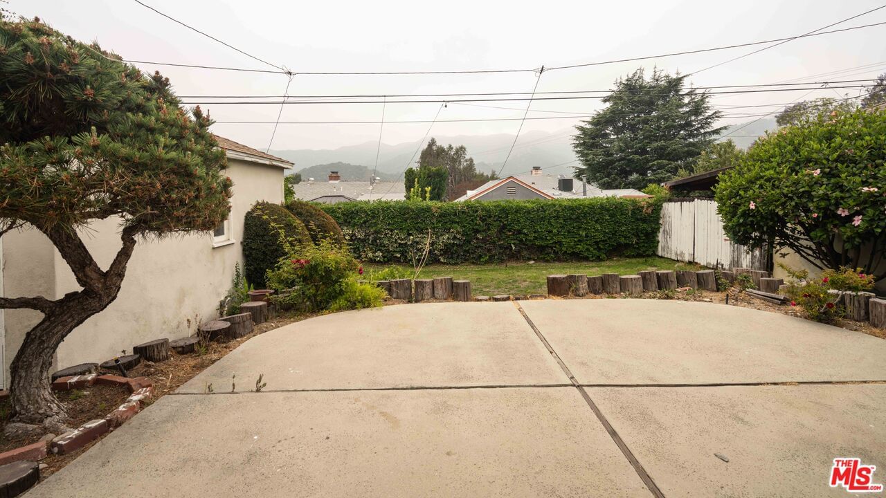 Mayfield photo 12