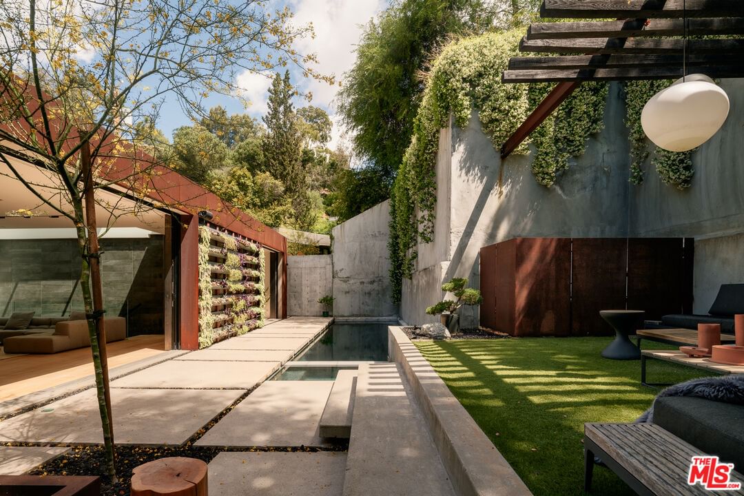 Willow Glen photo 10