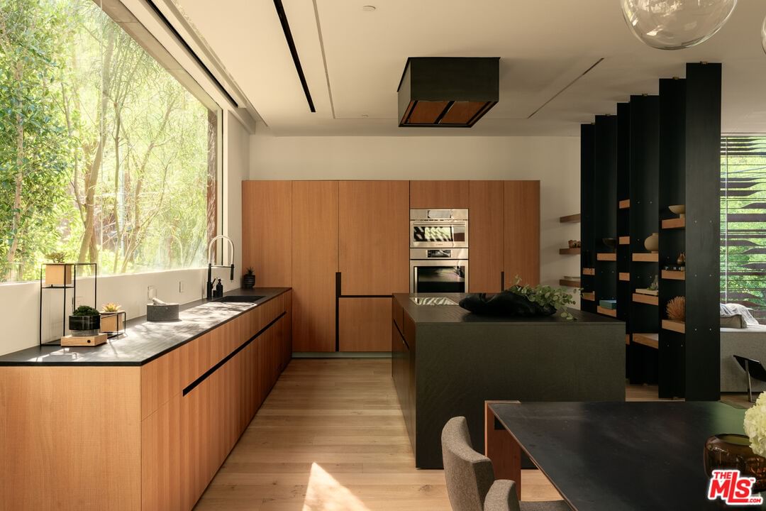 Willow Glen photo 6