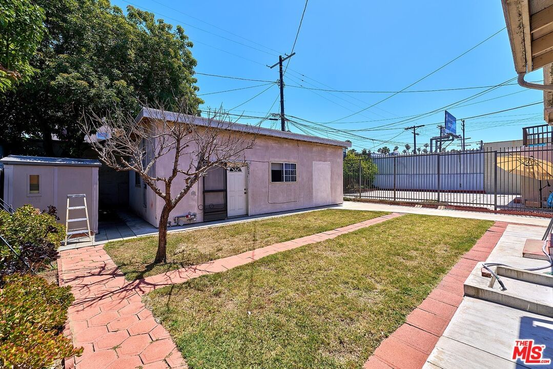 Crenshaw photo 19