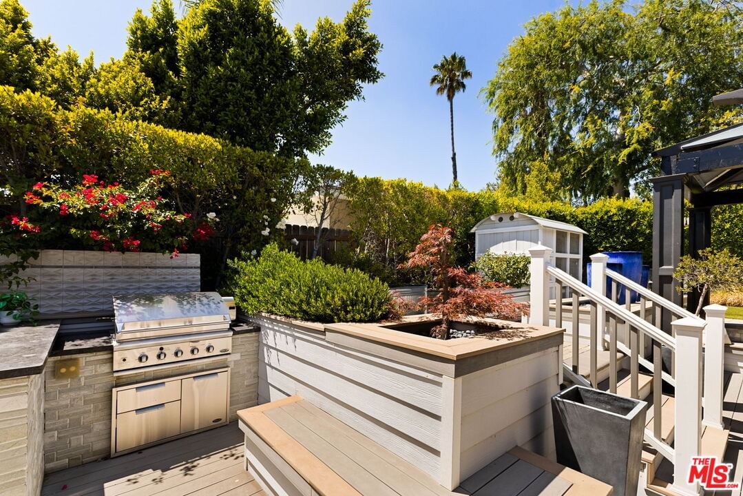 La Canada photo 49