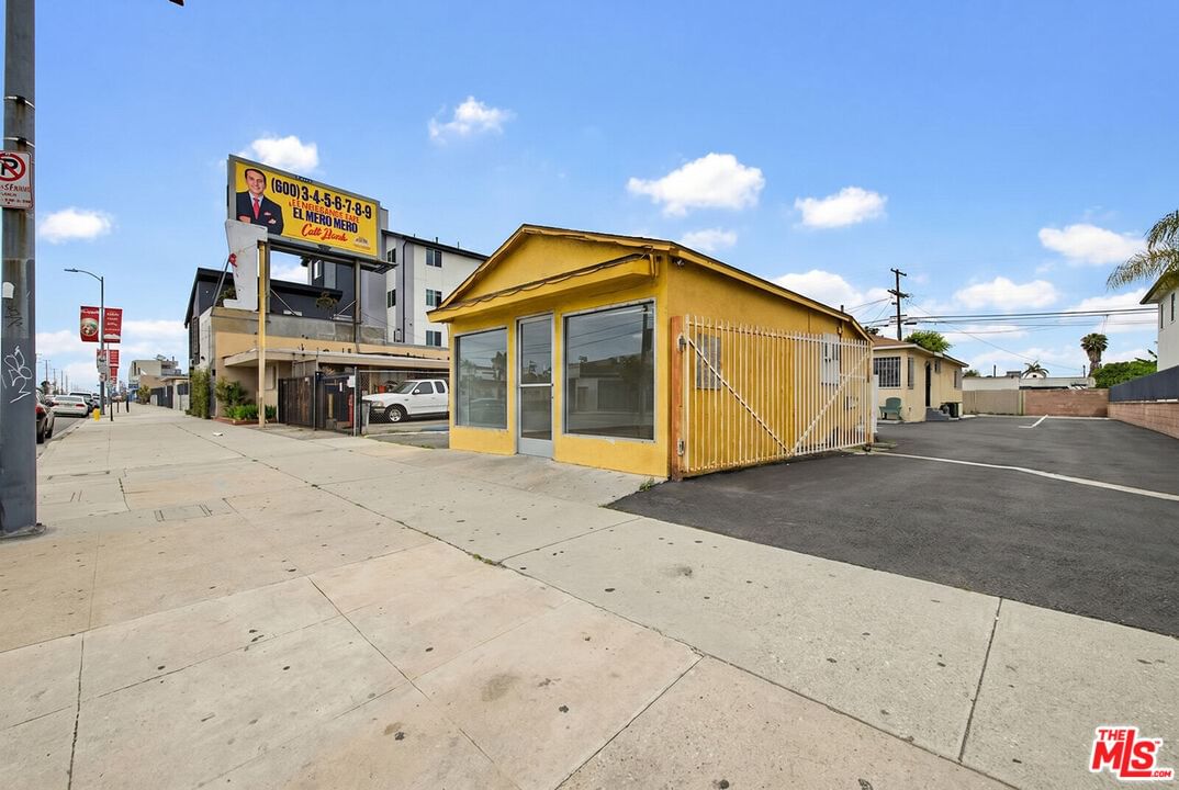Western photo 17