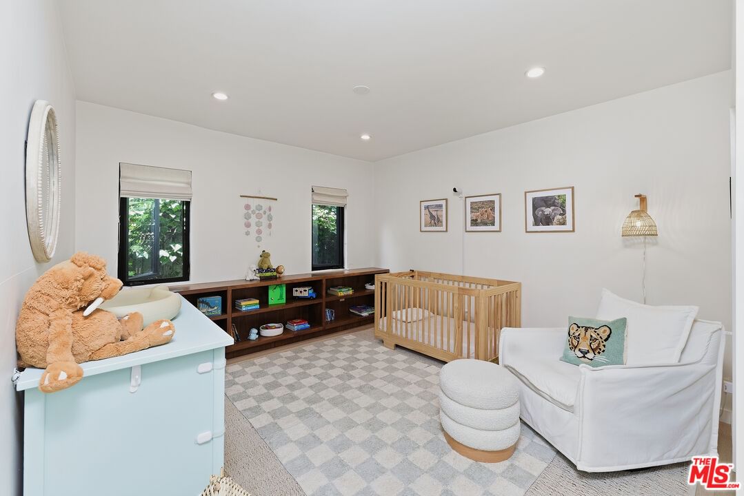 Ashwood photo 14