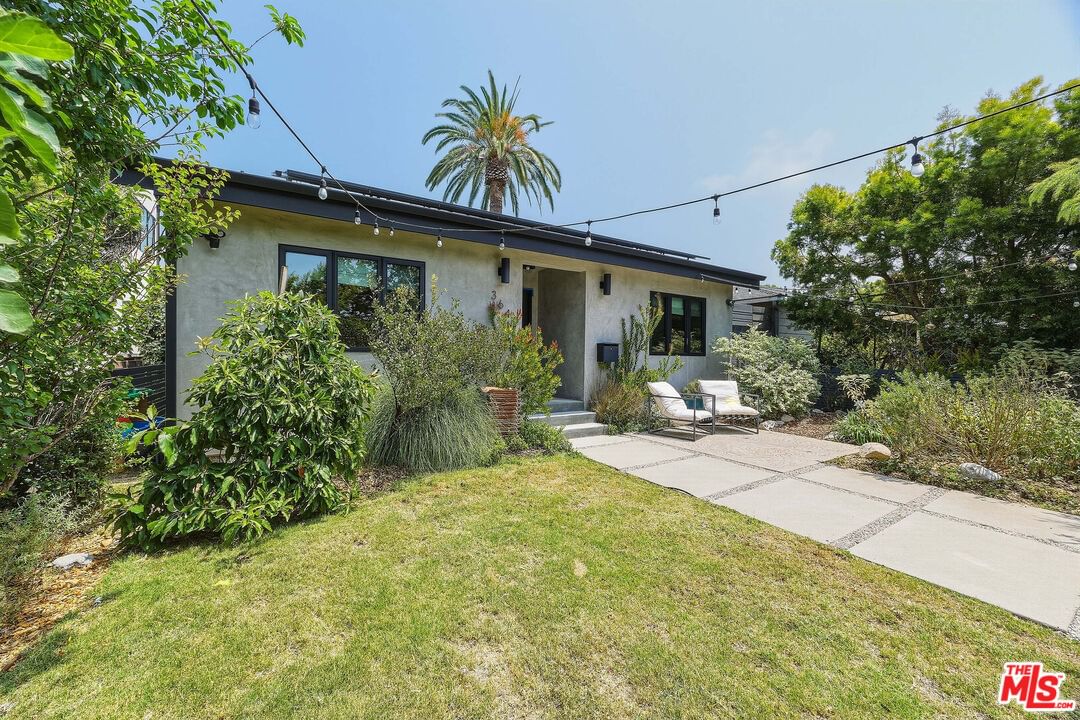 Ashwood photo 6