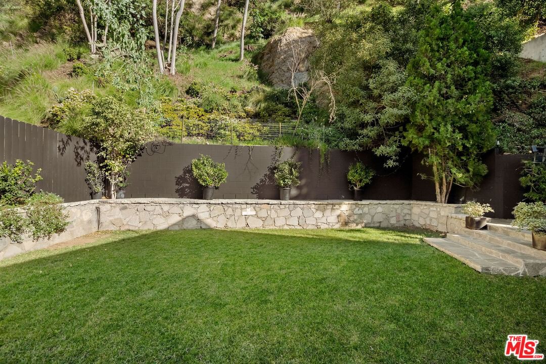 Viewmont photo 57