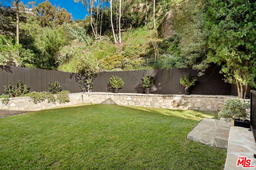 Viewmont photo 58