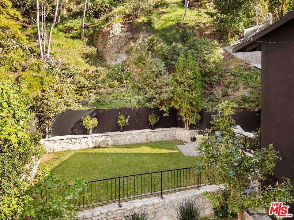 Viewmont photo 64