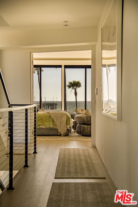 Ocean Front photo 19
