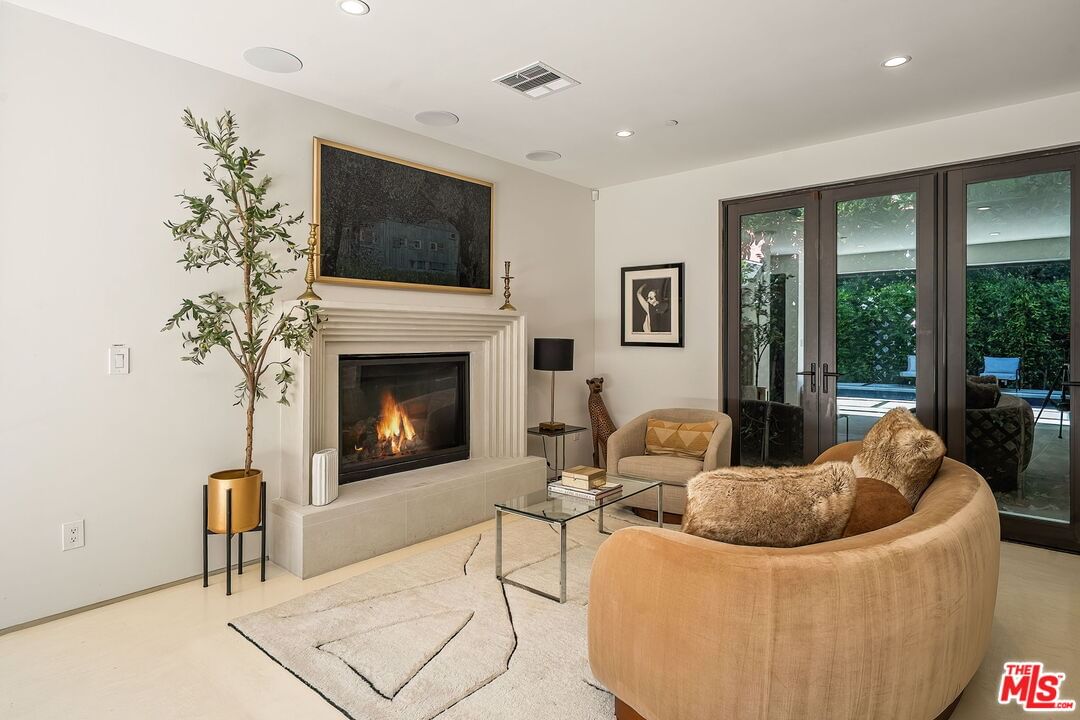 Laurel Canyon photo 10