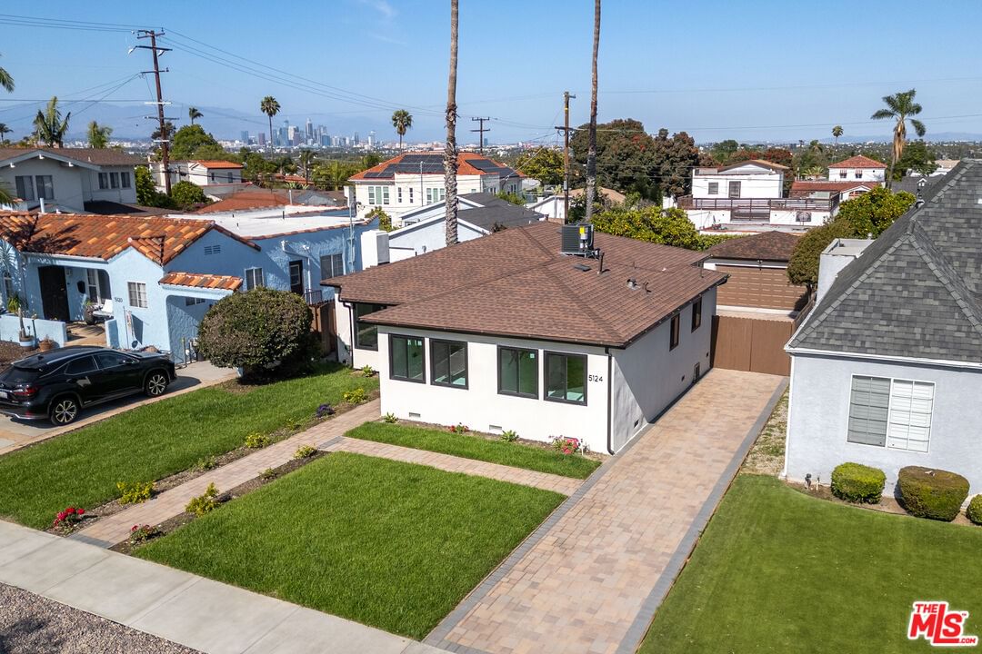 Hillcrest photo 44