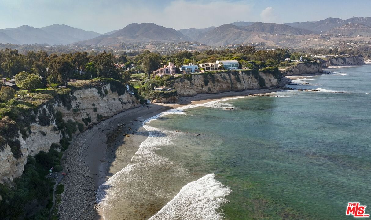Dume photo 11