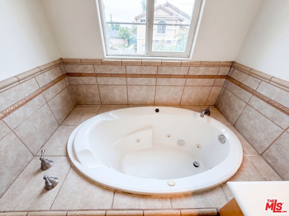 Heritage photo 24