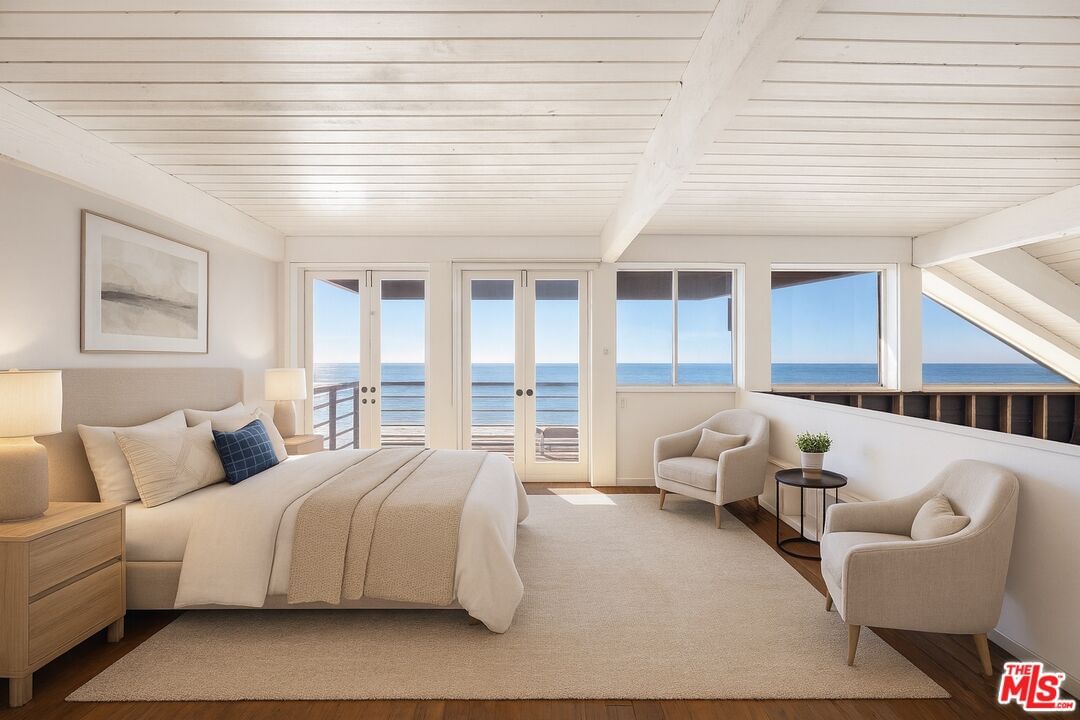 Malibu photo 5