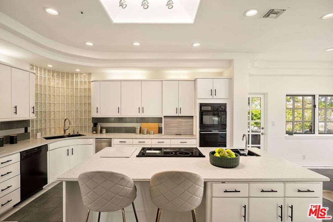 Lake Sherwood photo 16