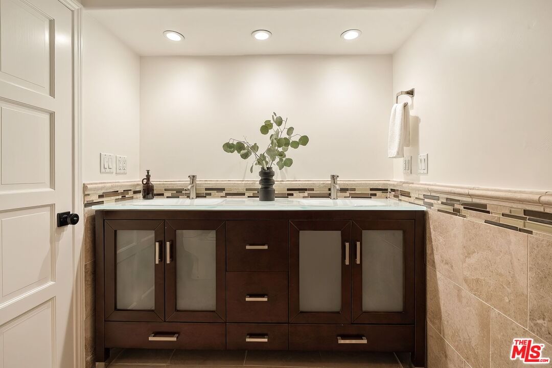Lake Sherwood photo 38