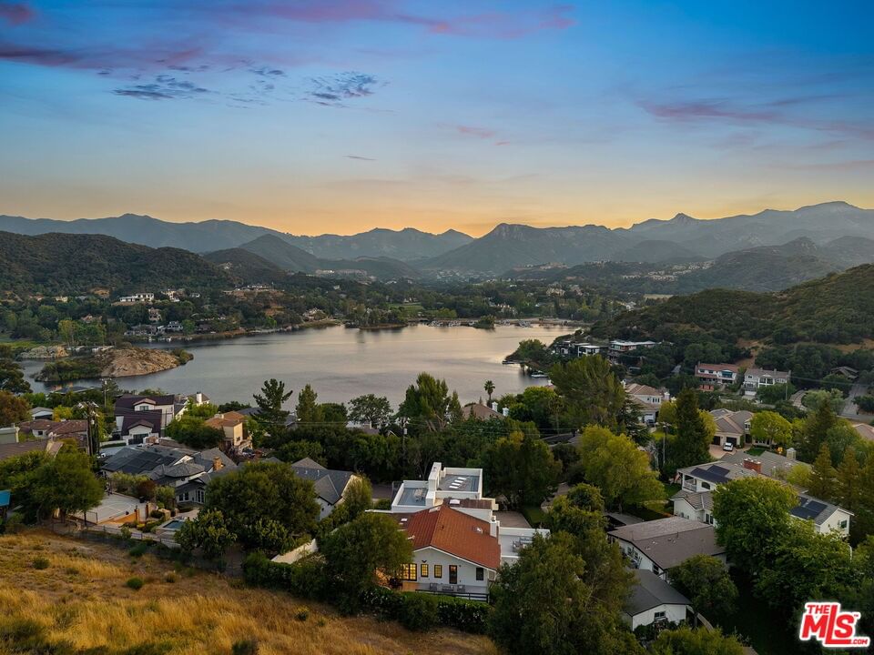 Lake Sherwood photo 66