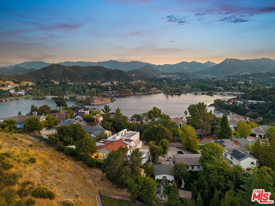 Lake Sherwood photo 70