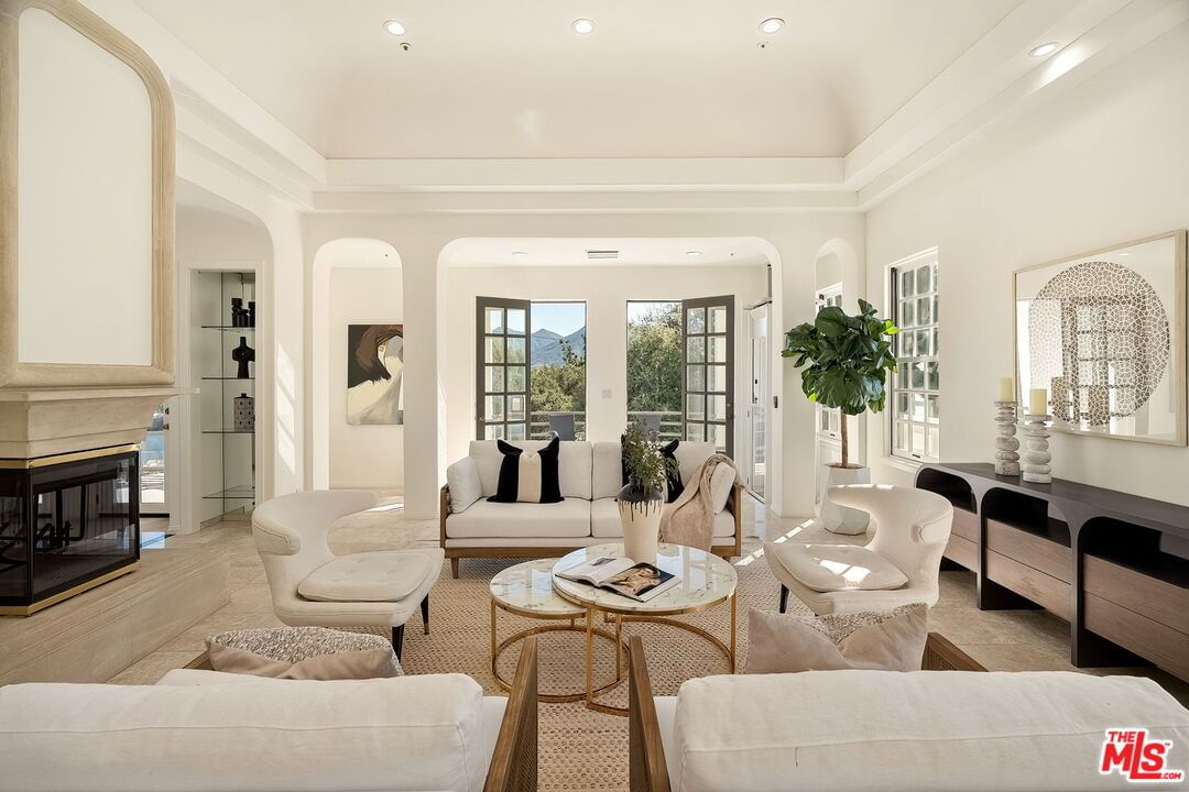 Lake Sherwood photo 9