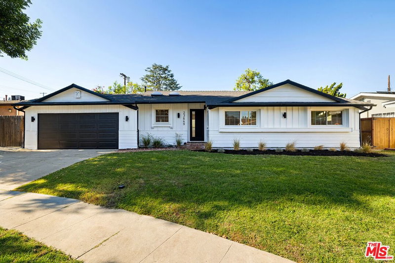 23649 Emelita St