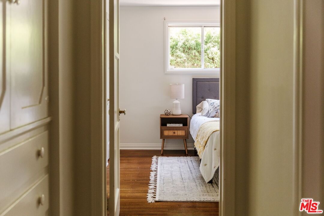 Crescent Heights photo 33