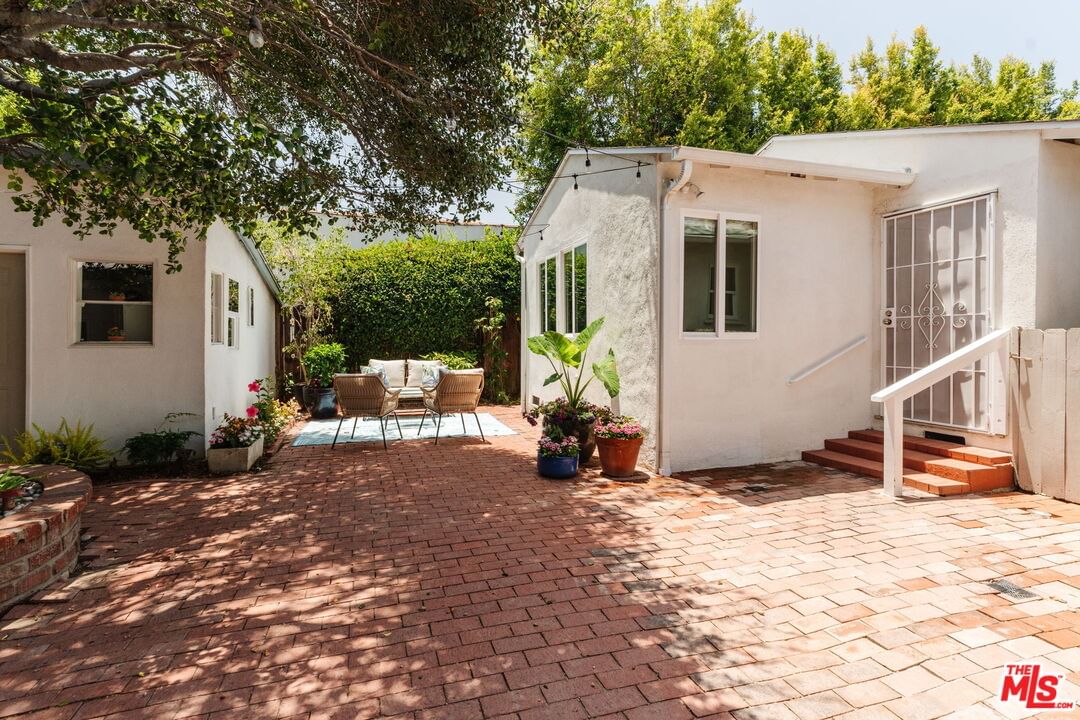 Crescent Heights photo 51