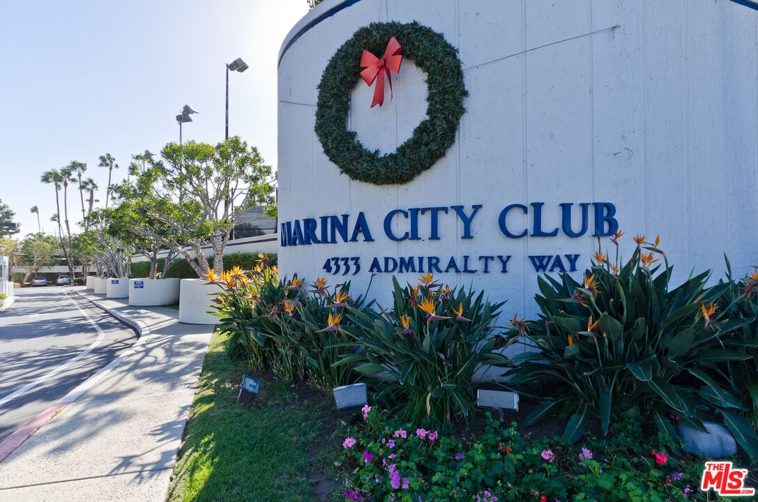 Marina City photo 1