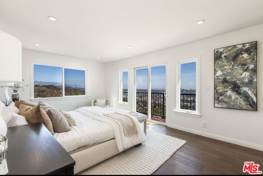 Grand View photo 16
