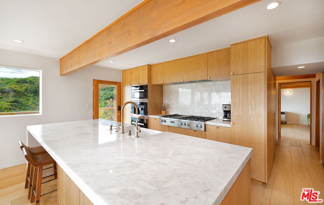 Rockpoint photo 10