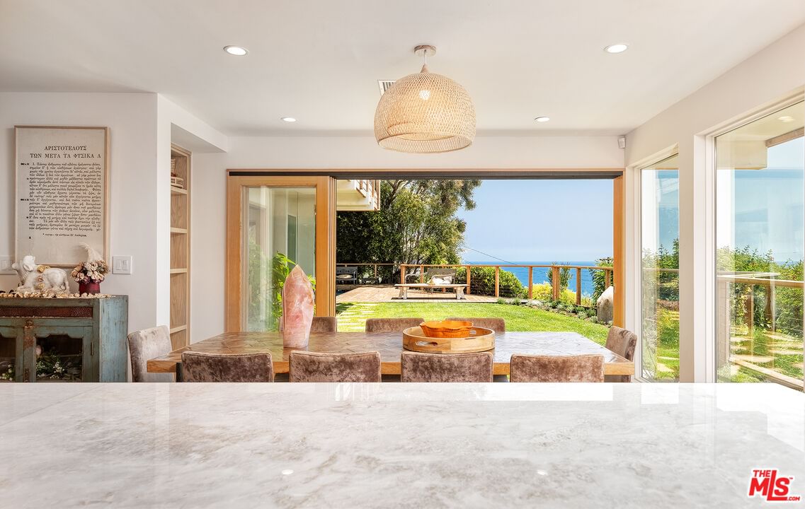 Rockpoint photo 15