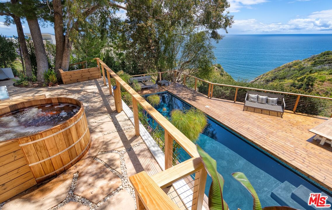 Rockpoint photo 37