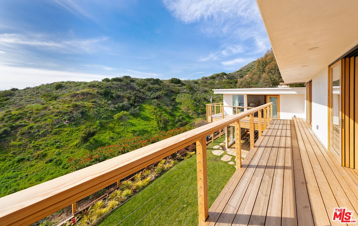 Rockpoint photo 46