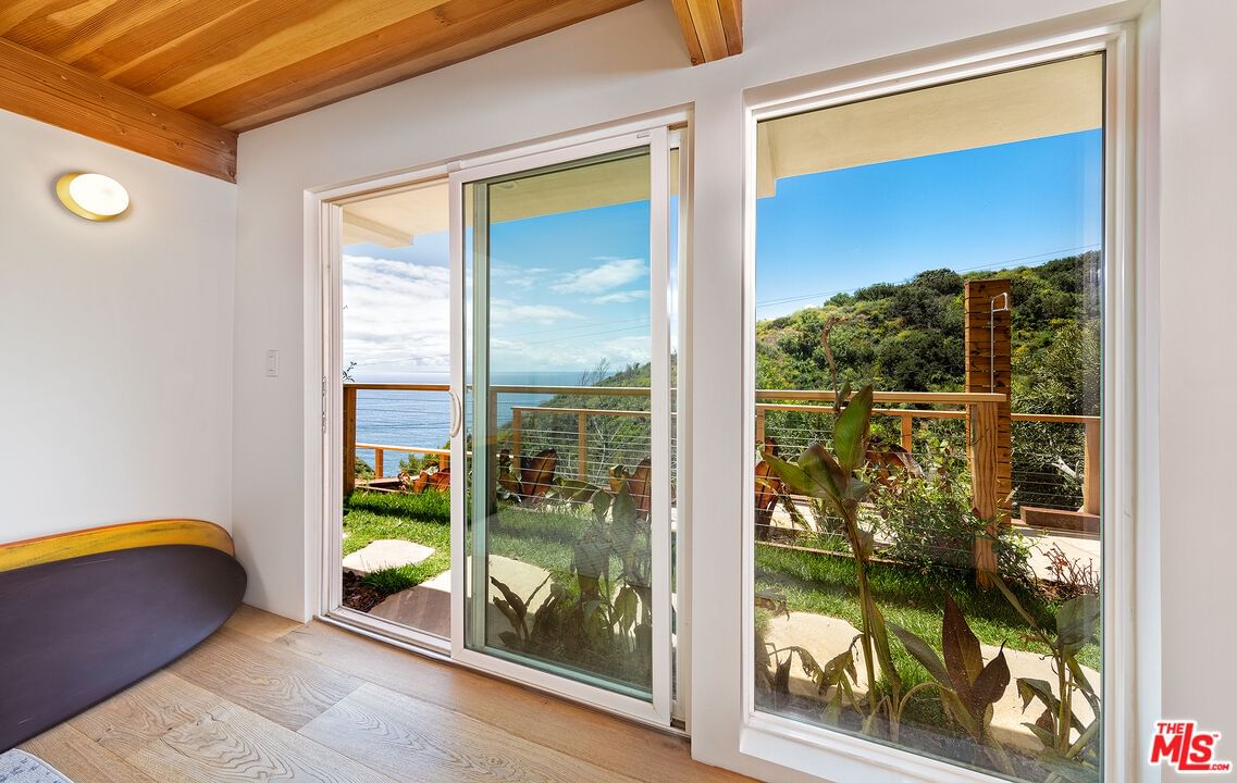 Rockpoint photo 58