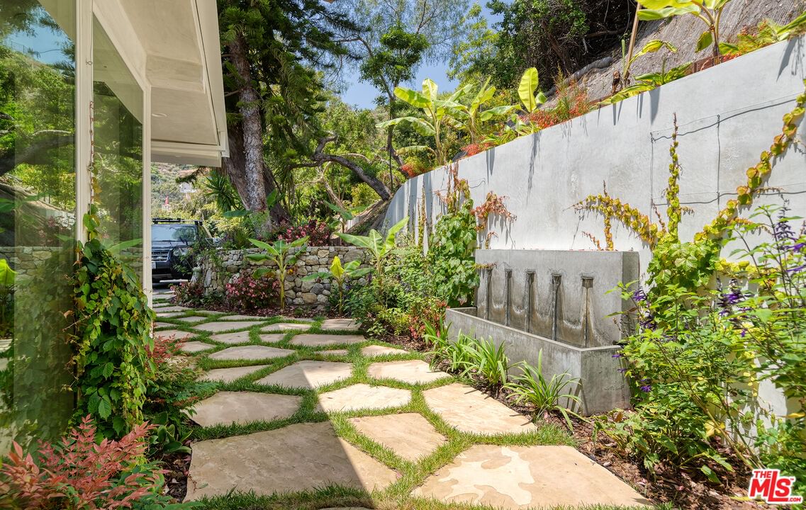 Rockpoint photo 65
