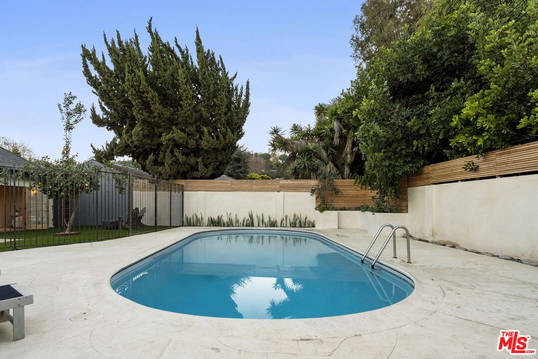 Redondo photo 20
