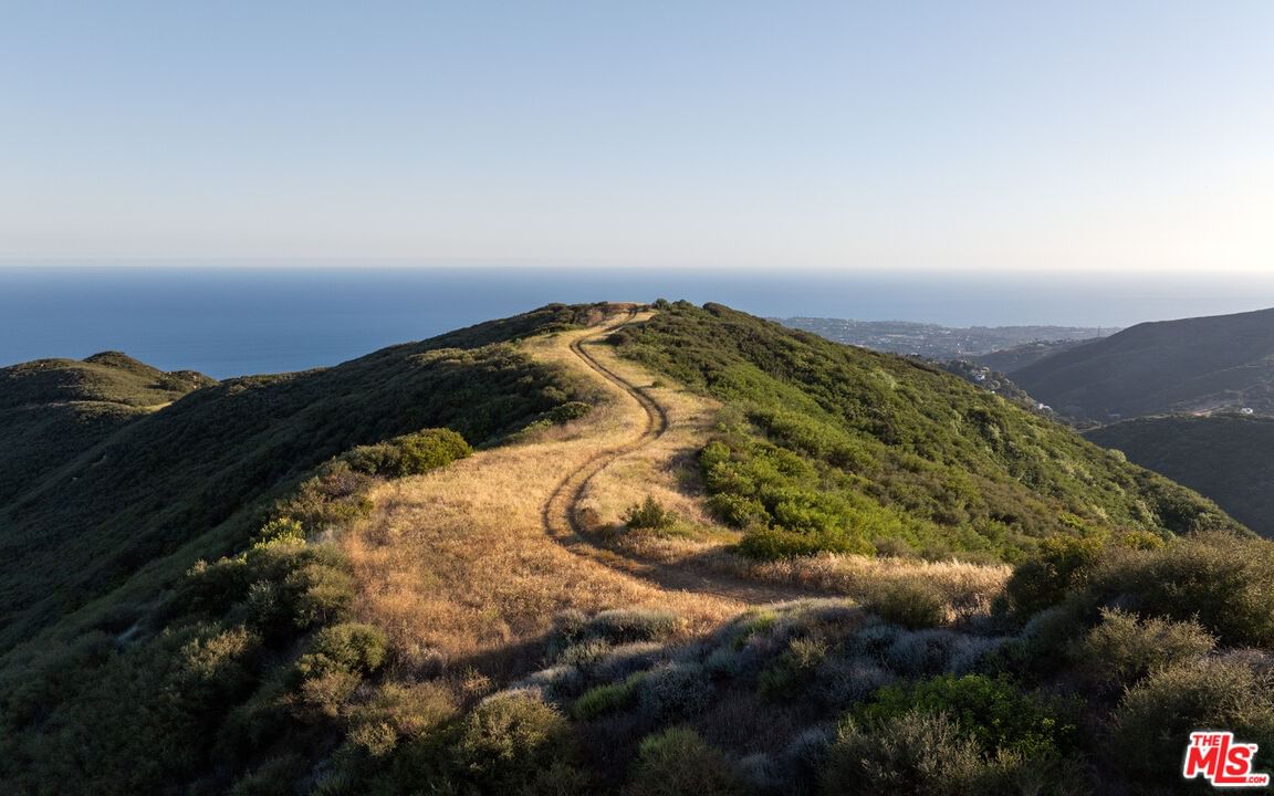 Latigo Canyon photo 7
