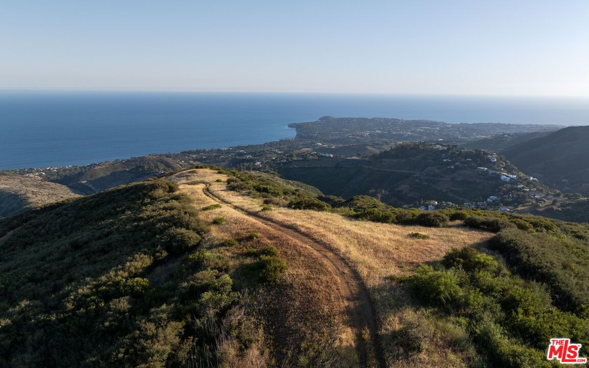 Latigo Canyon photo 8