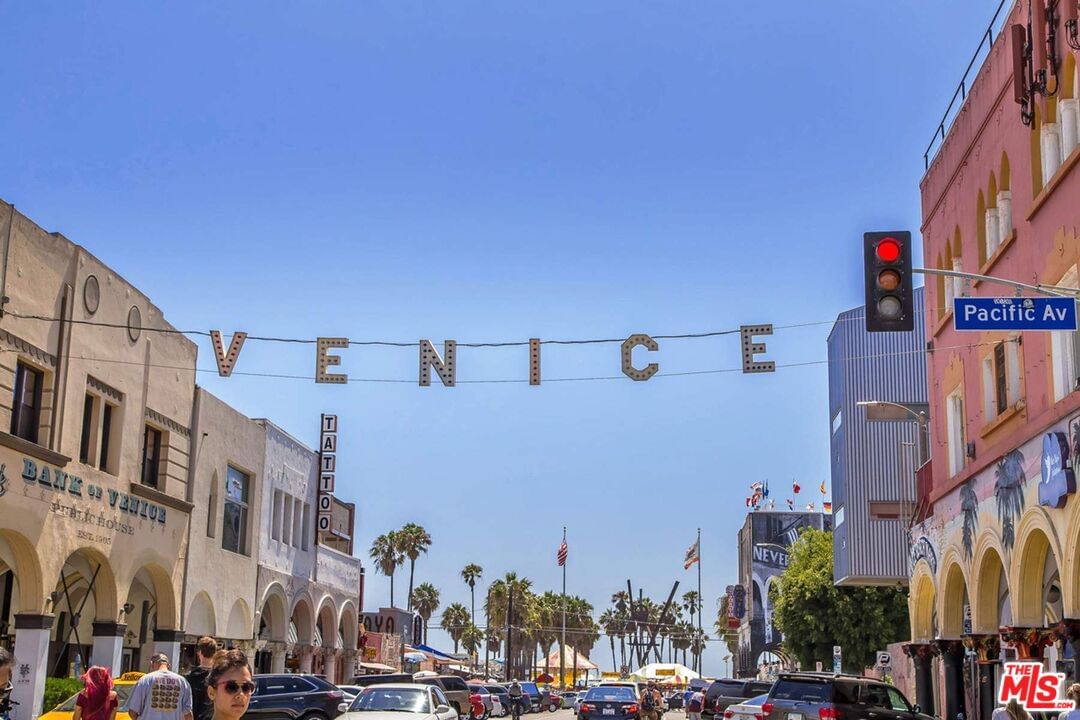 Abbot Kinney photo 14