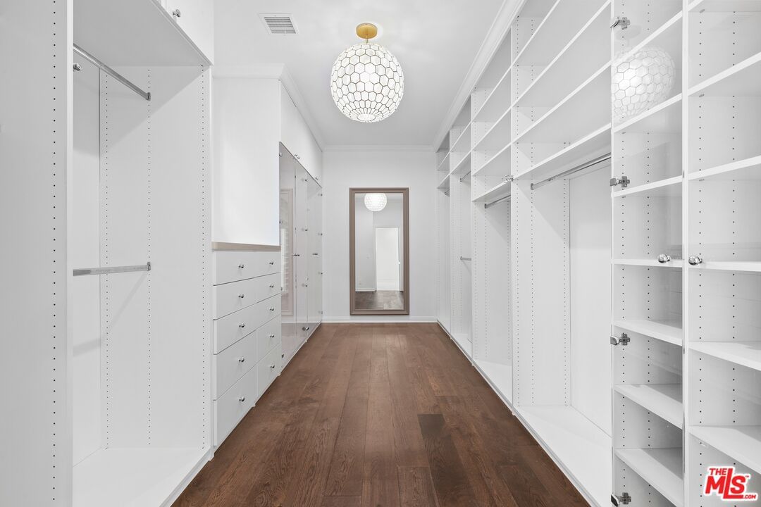 Bristol photo 18