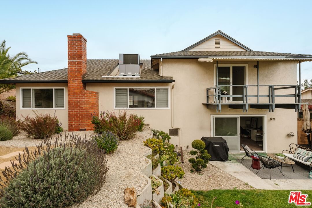 Lawndale photo 36