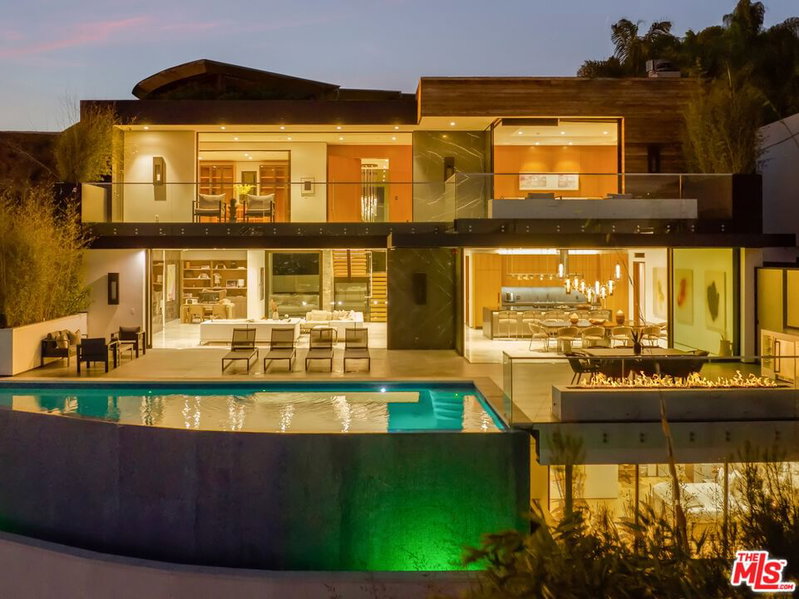 9410 Sierra Mar Pl