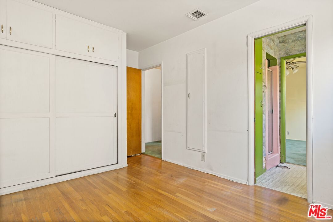 Oak Crest photo 17