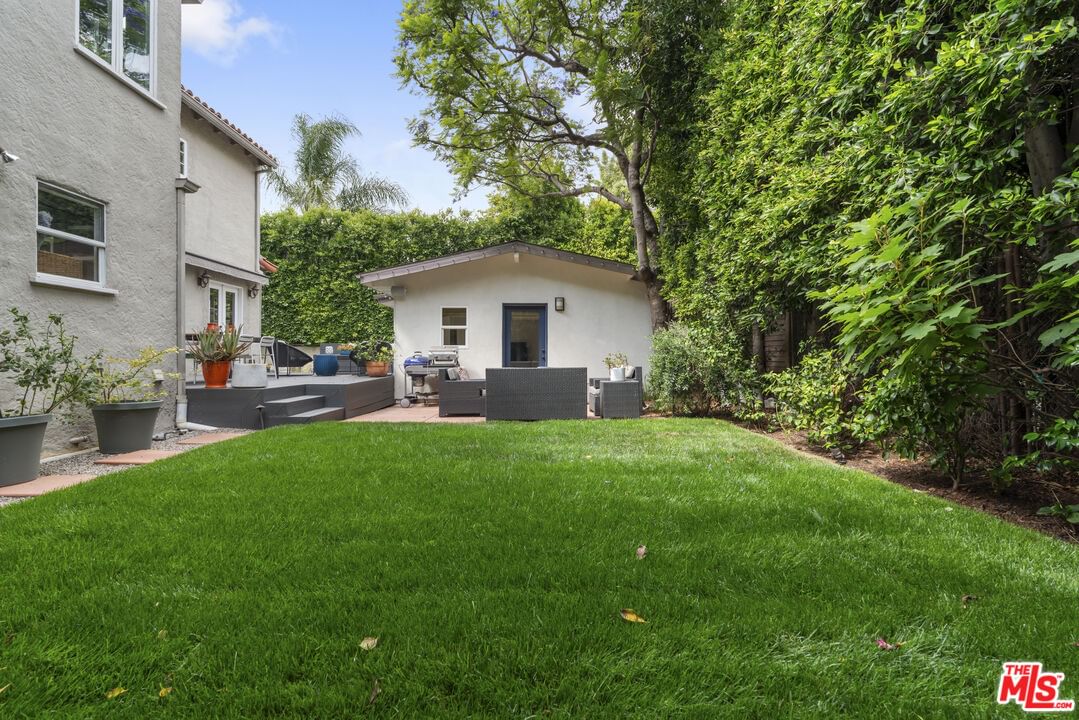Cloverdale photo 44