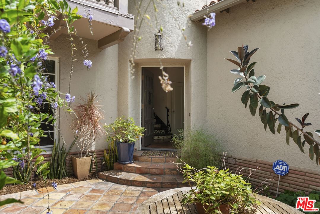 Cloverdale photo 55