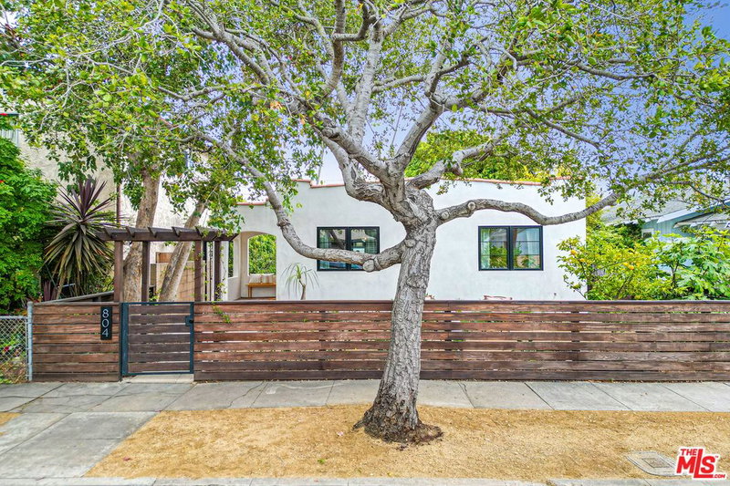 804 Boccaccio Ave