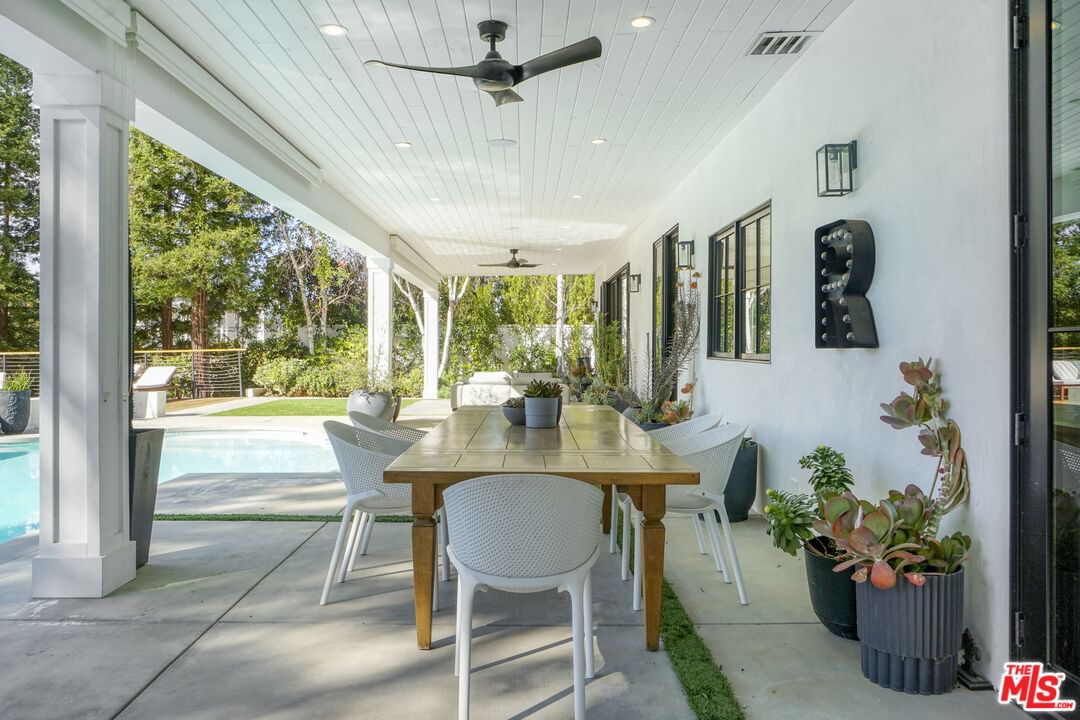 Lake Encino photo 20