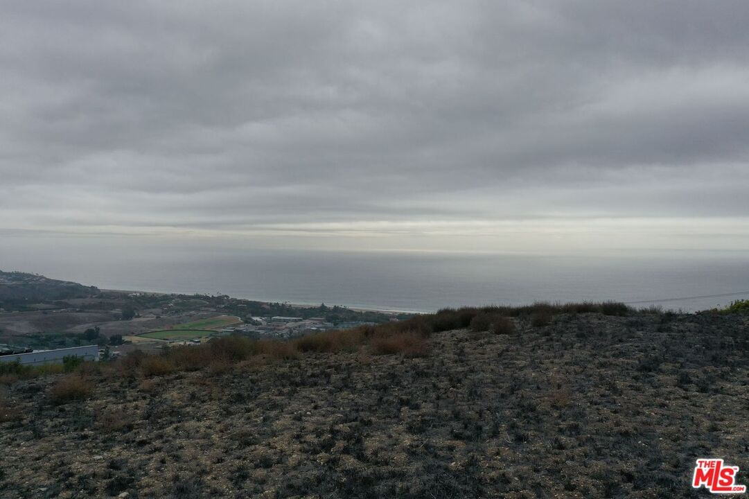 Zenith Point photo 12