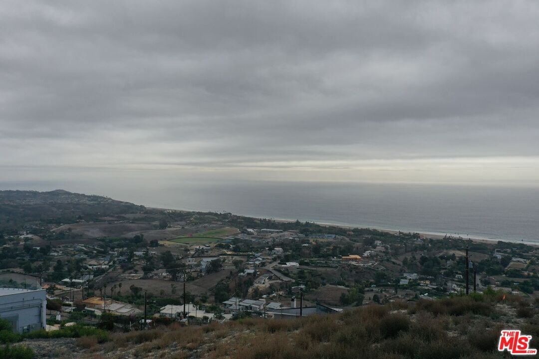 Zenith Point photo 8