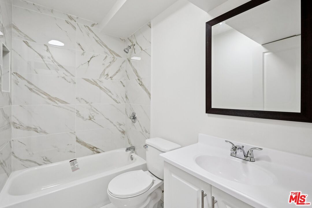 108th photo 18